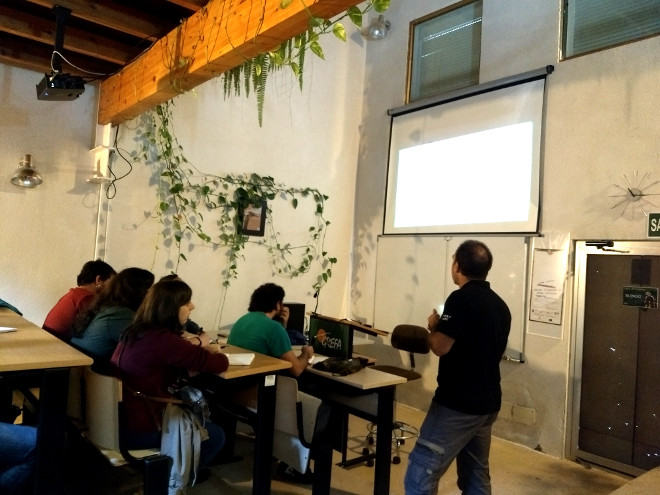 Otro momento del seminario-taller impartido en las instalaciones de GREFA por el proyecto AQUILA a-LIFE